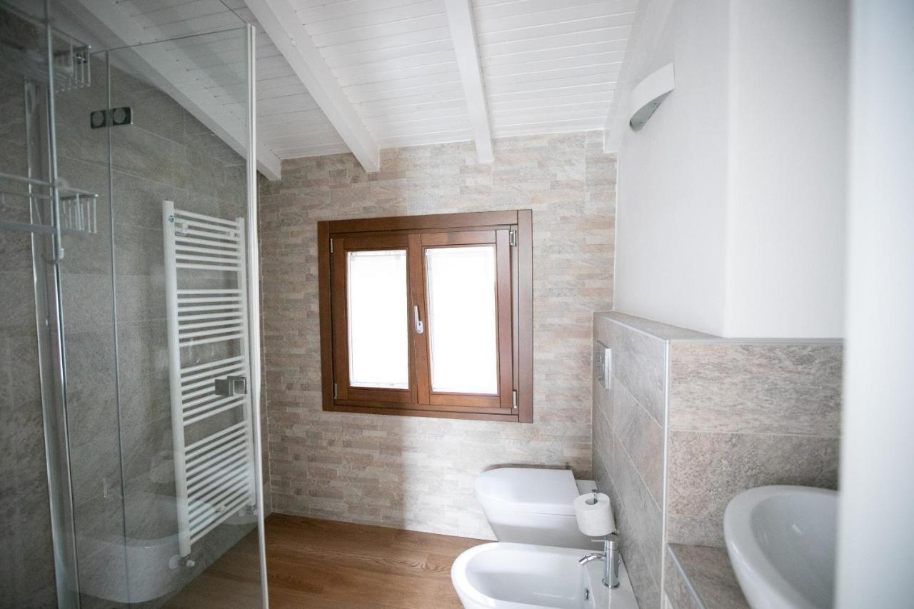 Iseolakerental - Borgo Lago Riva di Solto Exterior foto